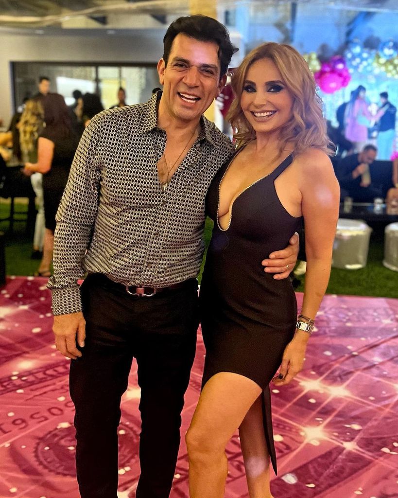 Jorge Salinas y Elizabeth Álvarez