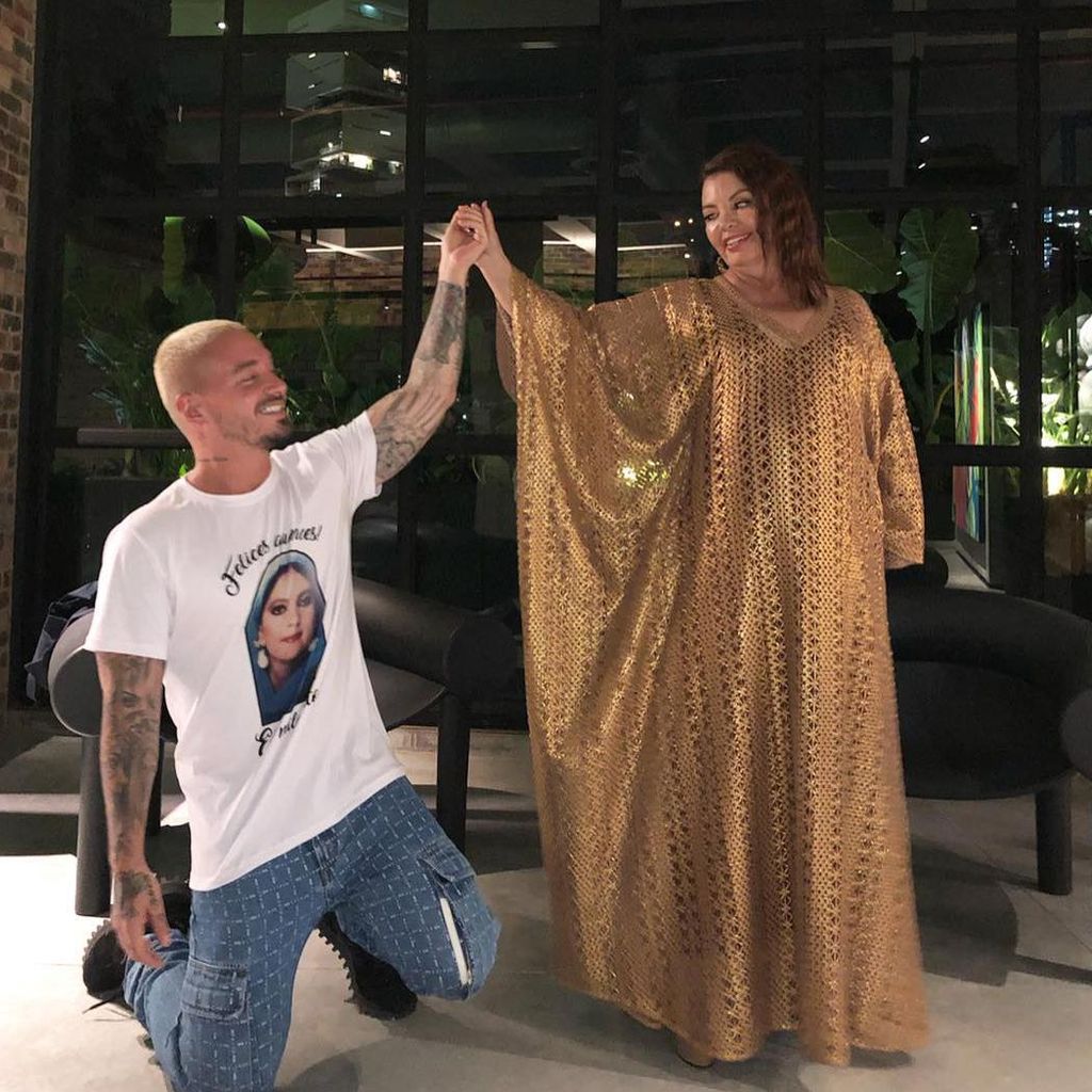 J Balvin y su mamá