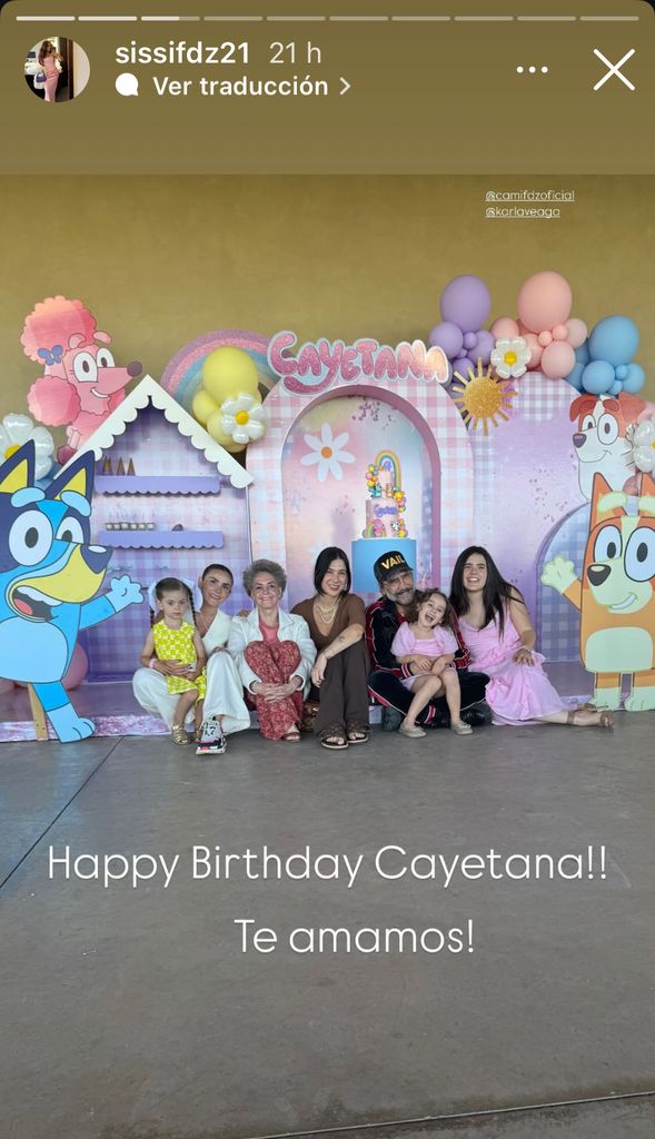 Cayetana celebrated his 4th birthday in the company of his parents, his grandfather Alejandro Fernández and his great -grandmother, Cuquita Abarca