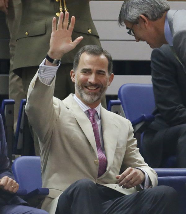 El Rey siguió desde las gradas el partido de final de la Euroliga en el Palacio de los Deportes
