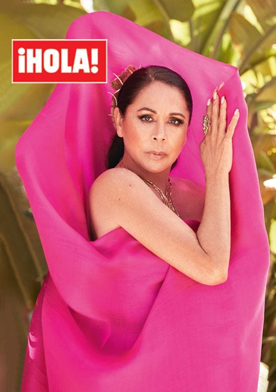 Isabel Pantoja en la portada de ¡HOLA!