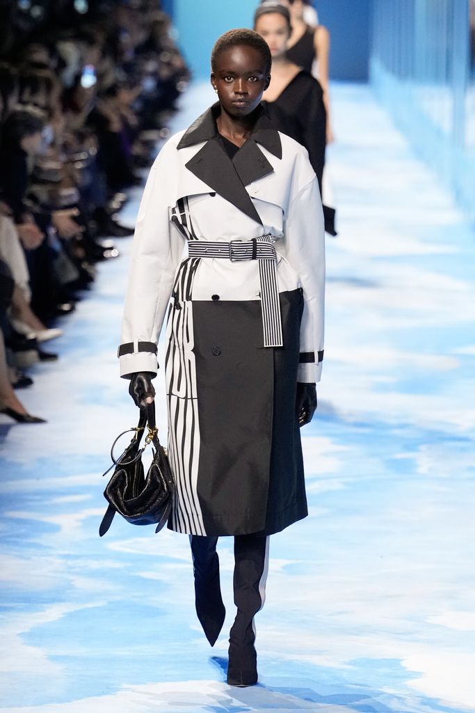 Paris Fashion Week: Dior Primavera/Verano 2025