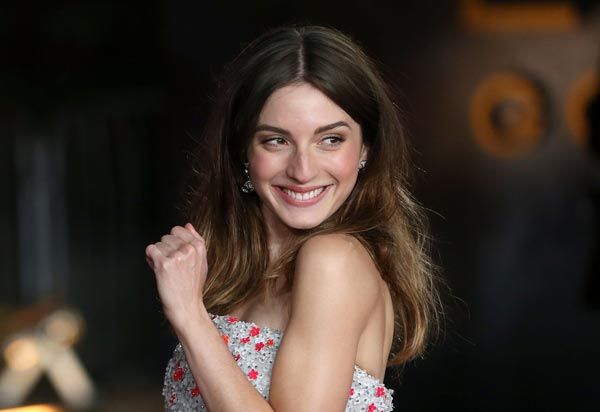 e maria valverde8