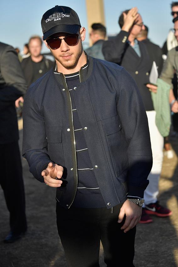 nick_jonas_dior_1a