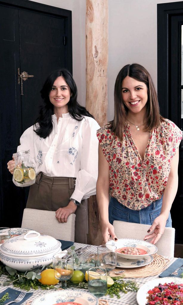 Paola Freire y Elisa Blázquez LIVING 30