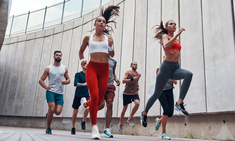 chicas corriendo