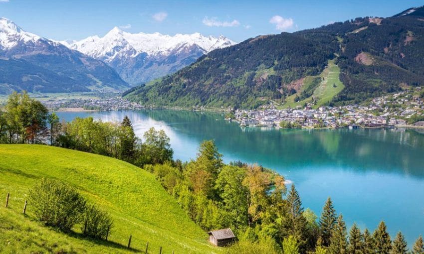 Panorámica del lago Zell am See.