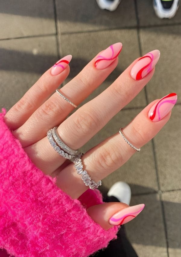 swirl nails rosa