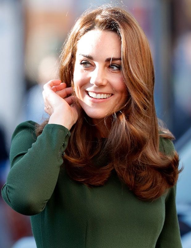 Kate Middleton con vestido color verde.