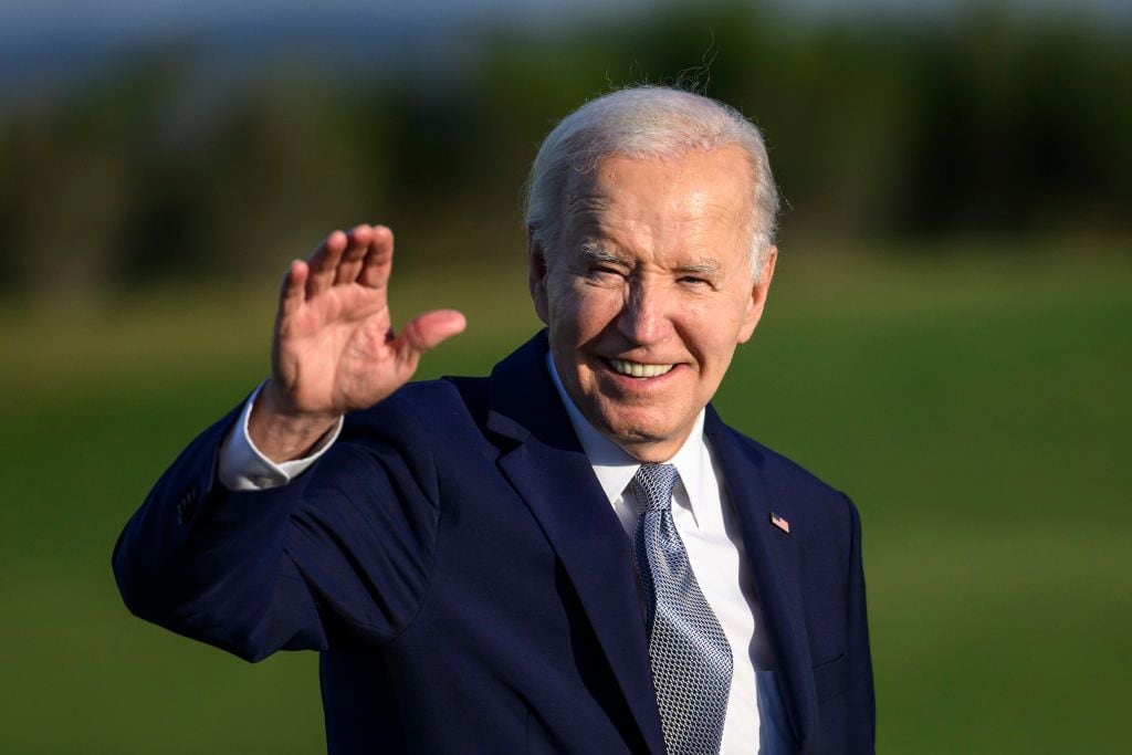 FASANO, ITALY - JUNE 13: U.S. President Joe Biden joins G7 leaders as they gather to watch a parachute drop at San Domenico Golf Club - Borgo Egnazia during day one of the 50th G7 summit on June 13, 2024 in Fasano, Italy. The G7 summit in Puglia, hosted by Italian Prime Minister Giorgia Meloni, the seventh held in Italy, gathers leaders from the seven member states, the EU Council, and the EU Commission. Discussions will focus on topics including Africa, climate change, development, the Middle East, Ukraine, migration, Indo-Pacific economic security, and artificial intelligence. (Photo by Antonio Masiello/Getty Images)