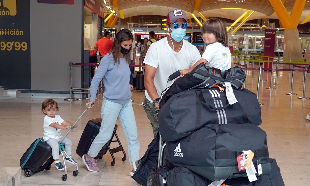 Ana Boyer y Fernando Verdasco HOLA 4077