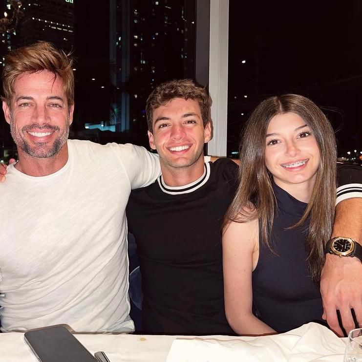 Elizabeth Gutiérrez, William Levy y sus hijos, Christopher y Kailey