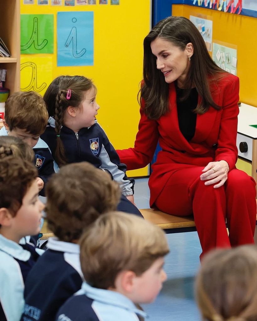 Reina Letizia en el colegio madrileño Cortes de Cádiz