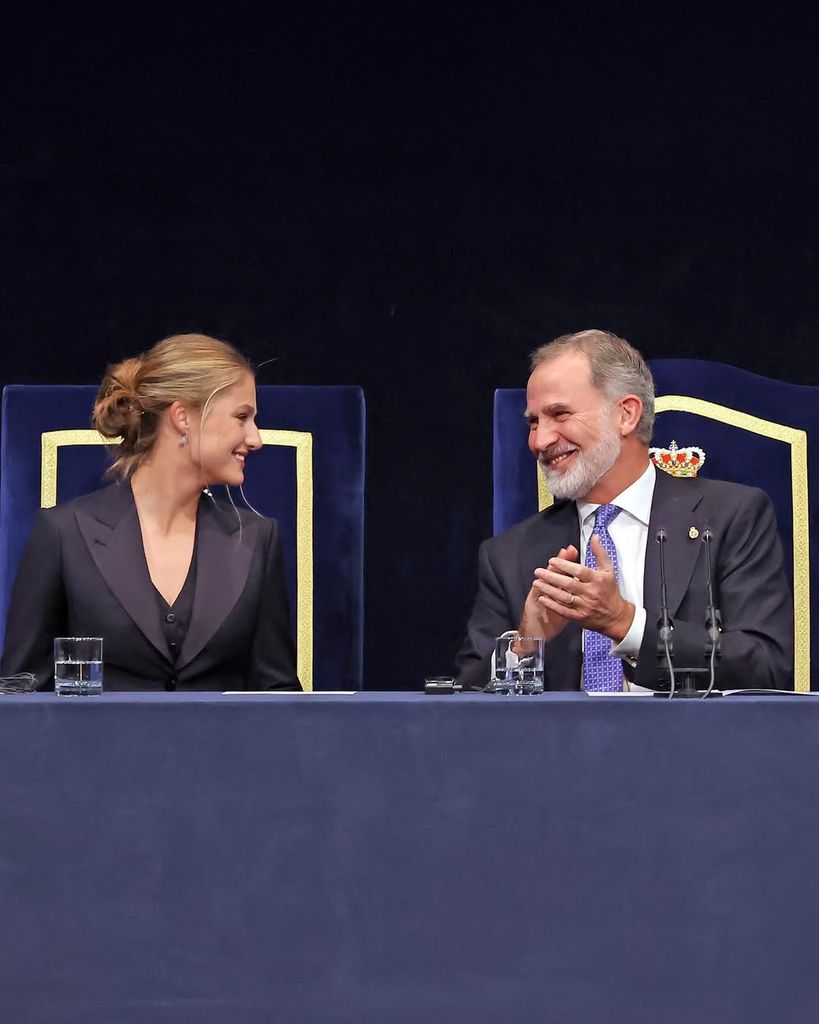 Princesa Leonor y el rey Felipe VI