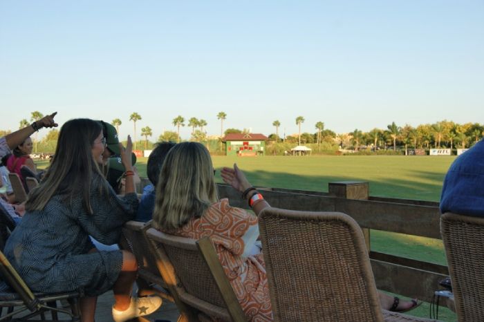 Cayetano Martínez de Irujo y Bárbara Mirjan asisten a la final del Torneo Internacional de Polo de Sotogrande