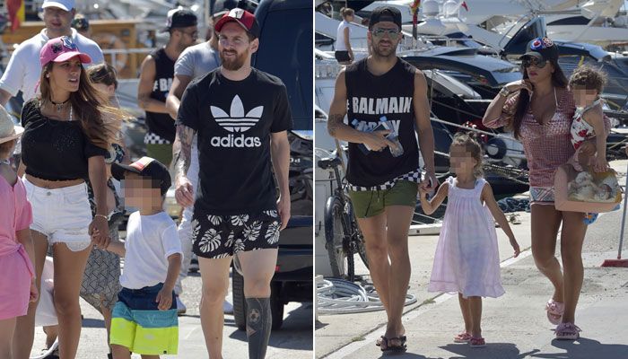 Leo Messi y Antonella y Cesc Fabregas y Daniella Seeman en Ibiza