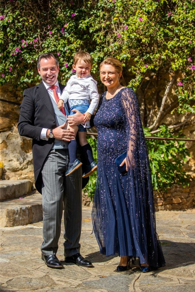 P´rincipe Guillermo con su mujer Stéphanie y su hijo mayor, Charles