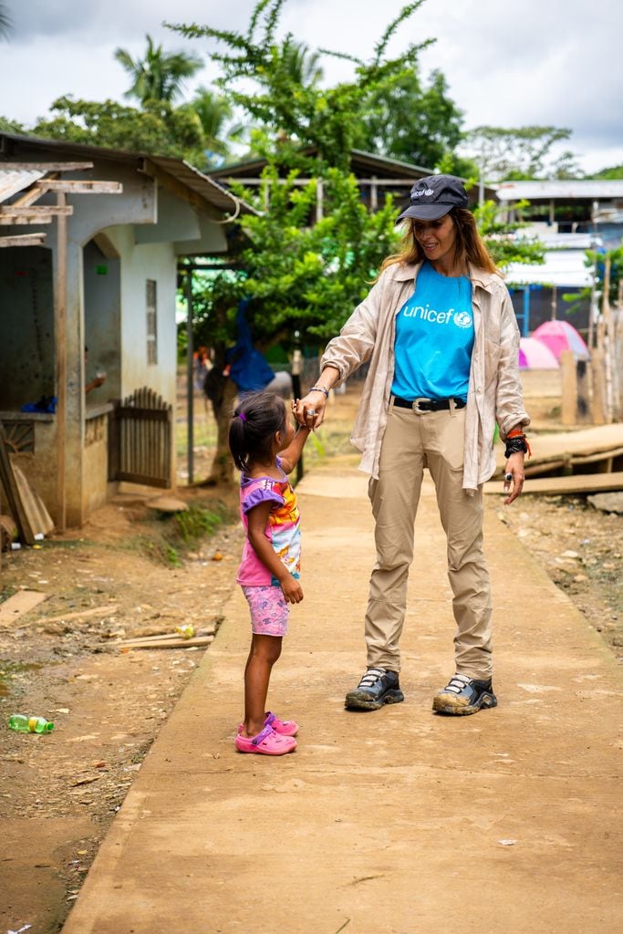 Sara Carbonero visita el Darién con UNICEF