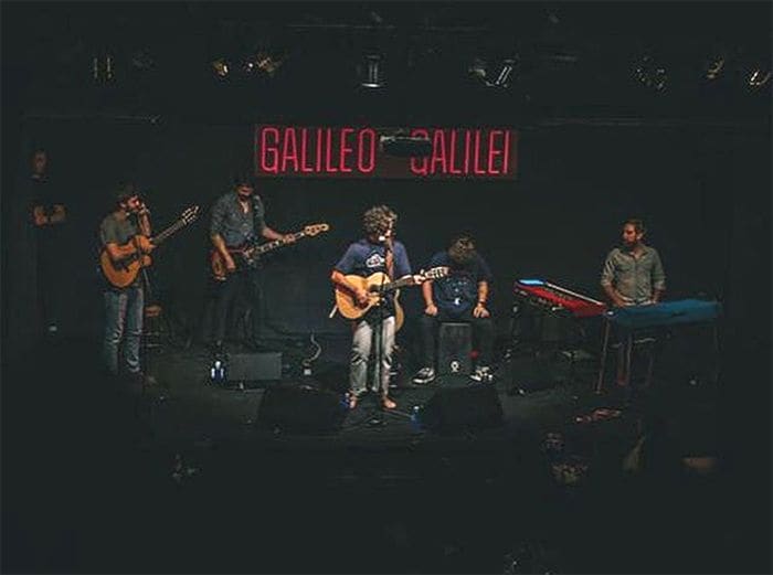 Guitarricadelafuente en la sala Galileo 