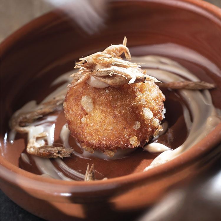 Croquetas de gambas al ajillo