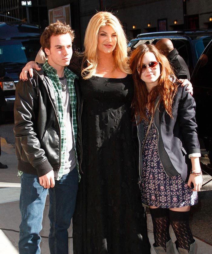 Kirstie Alley con sus hijos