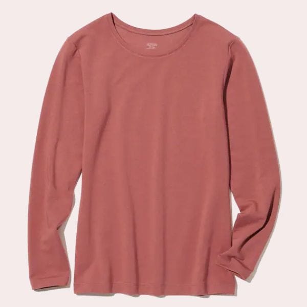 camiseta uniqlo rosa