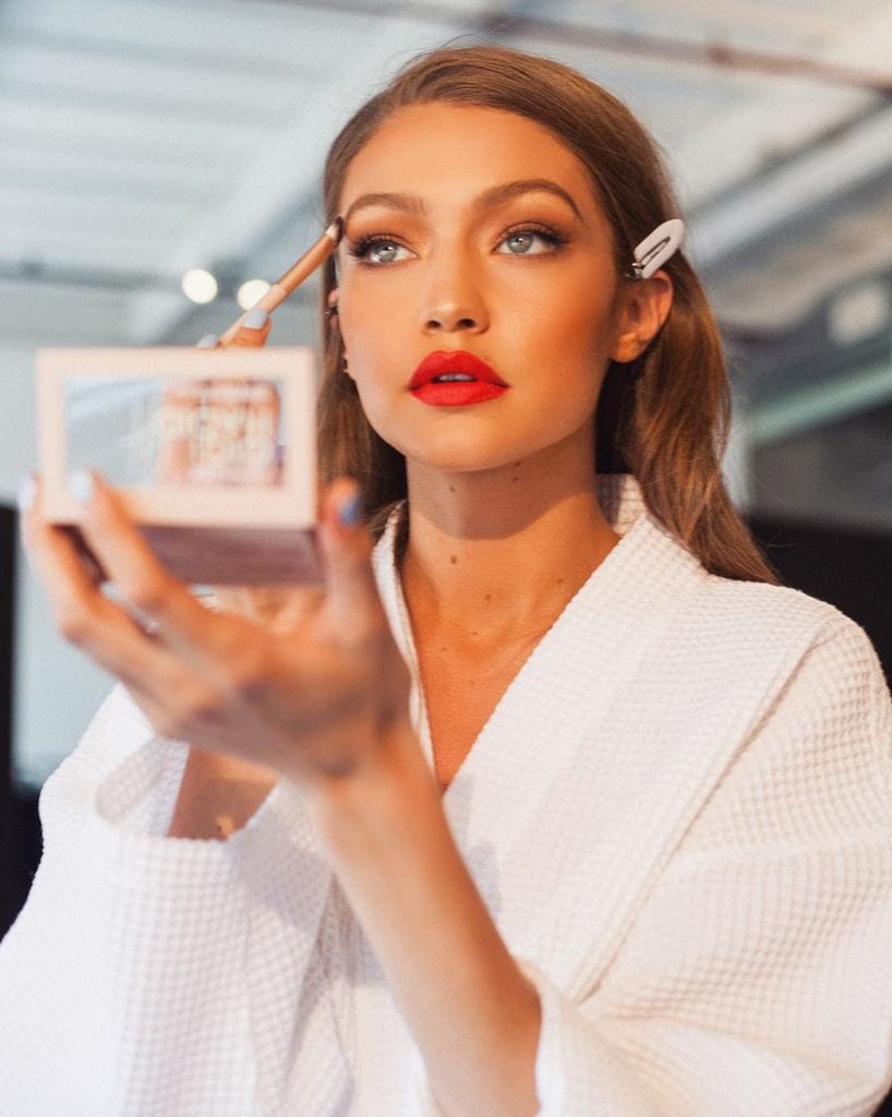 gigi-hadid-maybelline