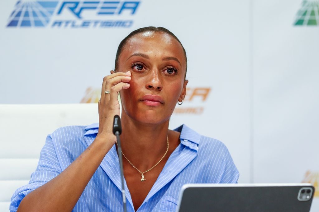 La atleta Ana Peleteiro anuncia que deja a Iván Pedroso como entrenador para entrenar con su marido, el deportista Benjamin Compaoré. 18 de septiembre de 2024, Madrid