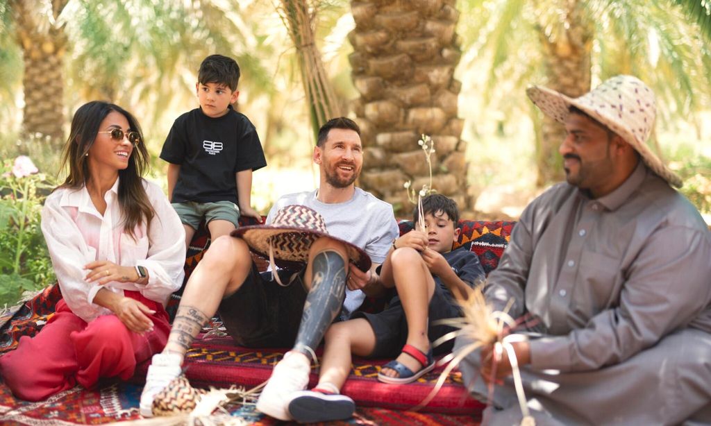 Messi y su familia en Arabia Saudí