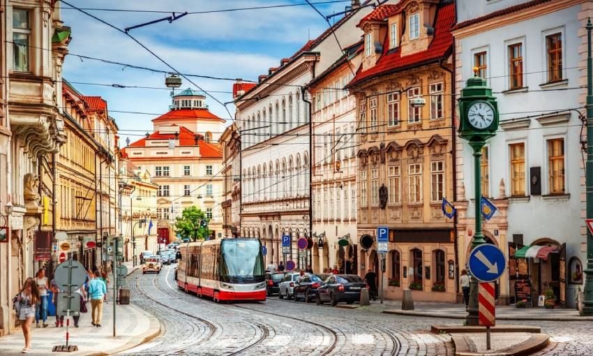 paseos en tranvia por el casco antiguo de praga