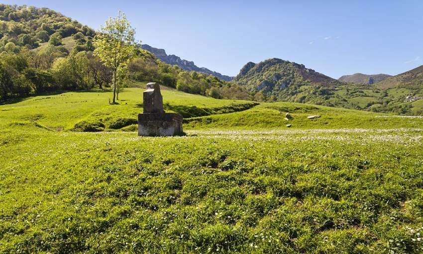 asturias-aldea-de-pedroveya