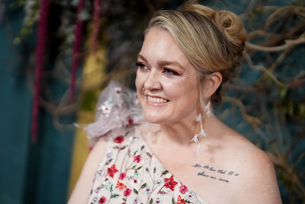 Colleen Hoover, escritora de novela romántica "It Ends With Us", en la Premiere de la serie en Nueva York