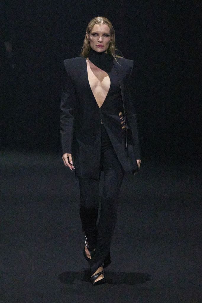 mugler011a