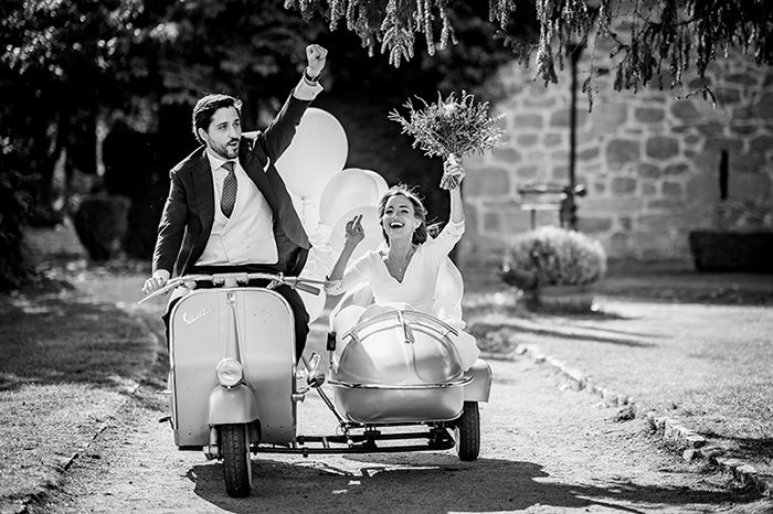 novia viral sidecar