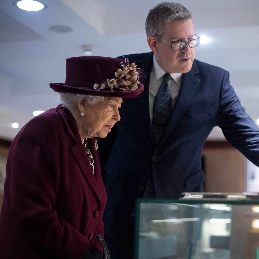 Queen Elizabeth II with Director General Andrew Parker