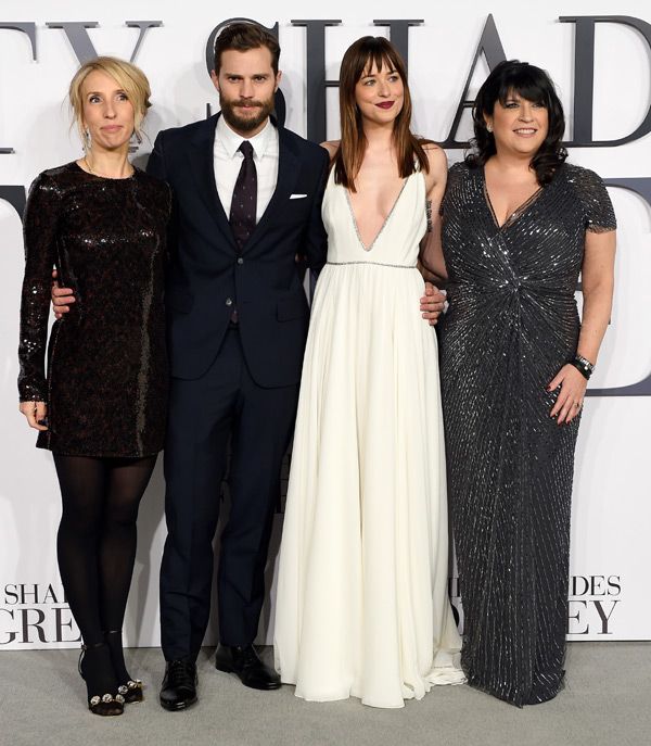 La directora Sam Taylor-Johnson, los actores Dakota Johnson y Jamie Dornan y la escritora E.L. James 