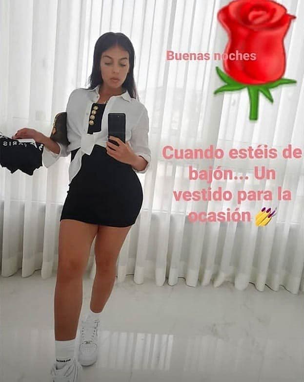 Georgina Rodríguez con vestido negro