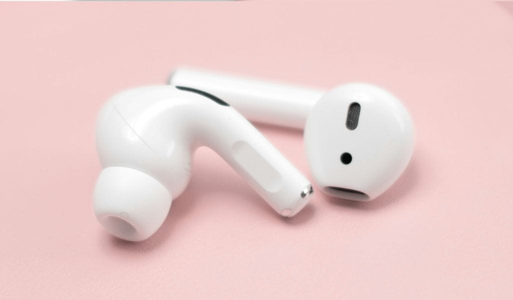 AirPods Pro vs AirPods 3