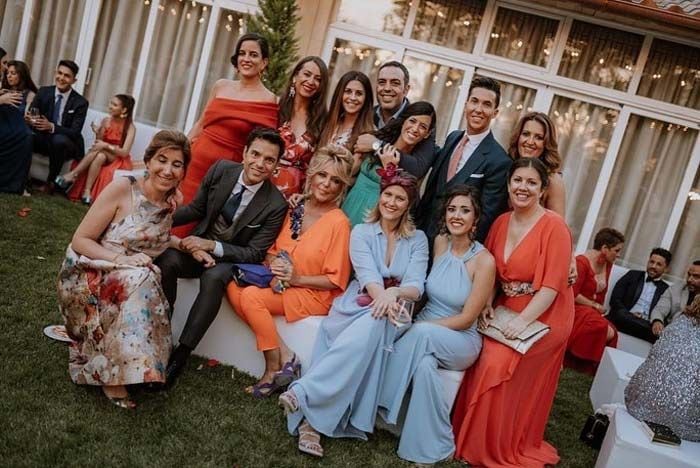 Los invitados sacan a la luz fotos inéditas de la boda de Belén Esteban