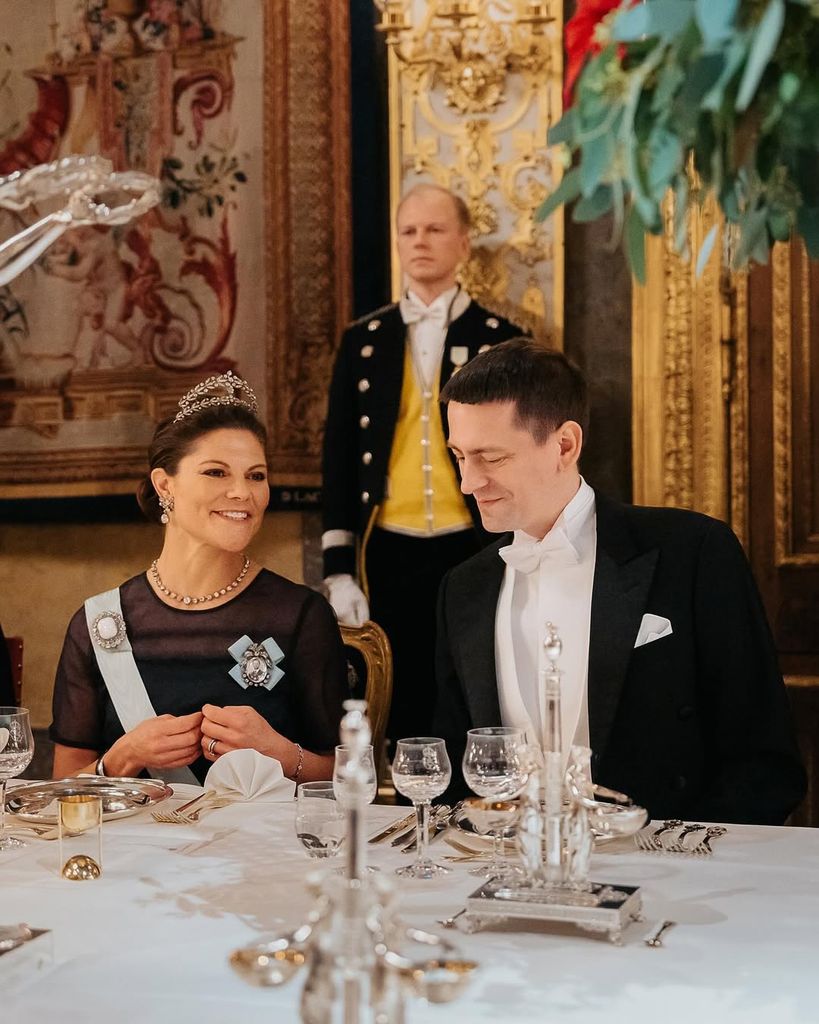 Victoria de Suecia en la cena de los Nobel