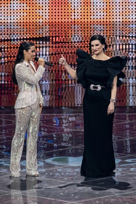 Chanel con Laura Pausini en la segunda semifinal de Eurovisión