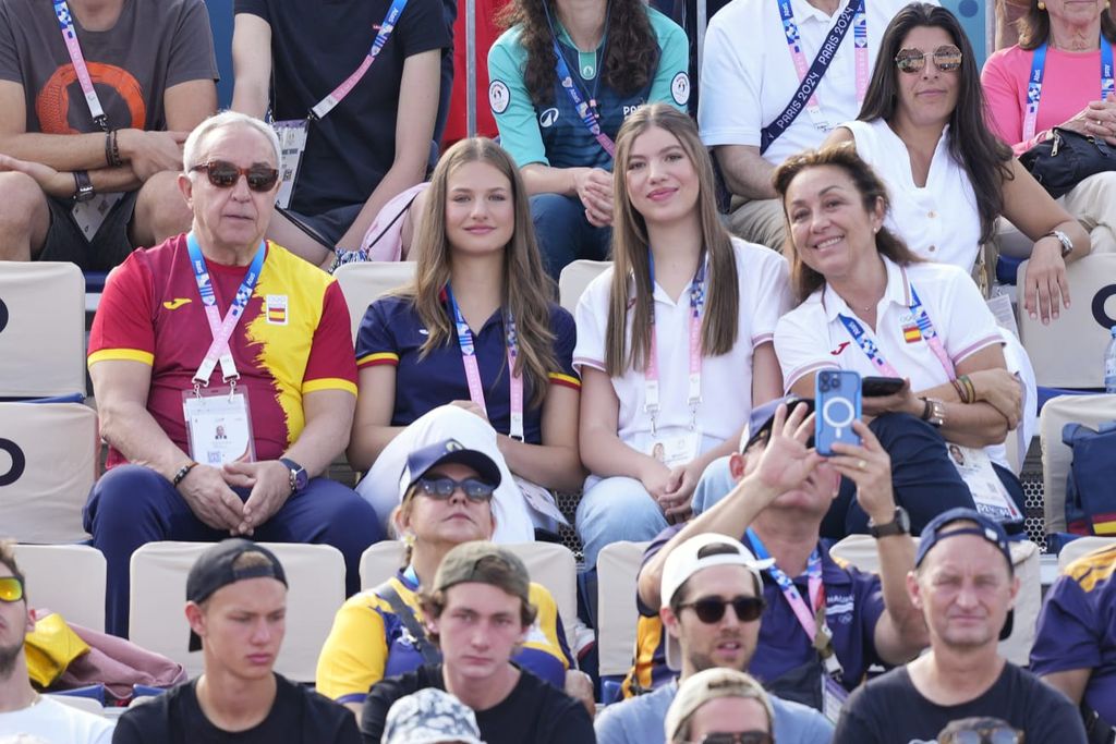 Princesa Leonor e Infanta Sofía. Juegos Olímpicos 2024. París