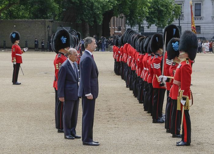 Los Reyes comienzan su visita al Reino Unido