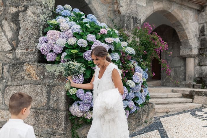 La boda de Carlota en Galicia