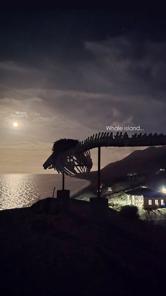 En sus redes sociales, Vadhir ha compartido alguinos vistazos de su increíble estancia en Baja California Sur