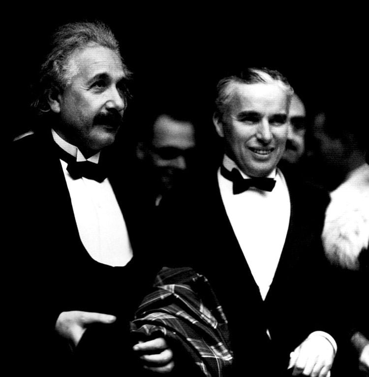 Chaplin-y-Einstein-premiere-City-Lights-1931