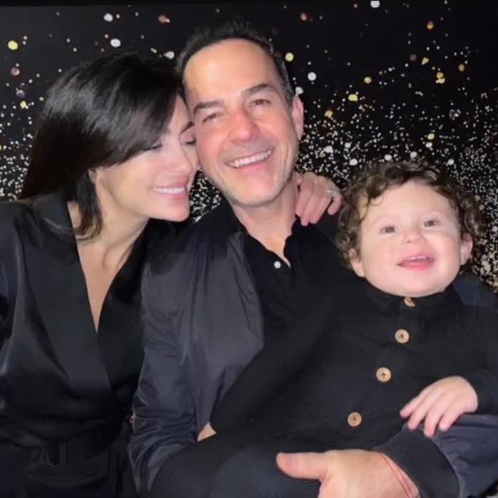 Carlos Calderón, Vanessa Lyon y su hijo, León