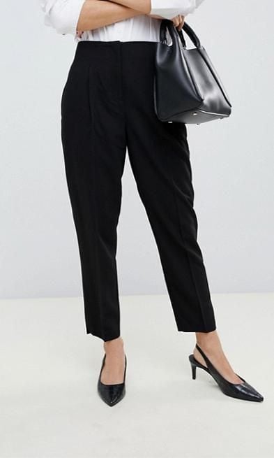 Pantalón negro de silueta tipo cigarette de Asos