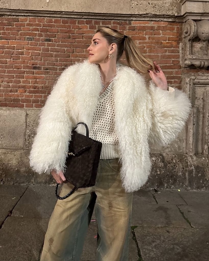 Chiara Ferragni con coleta pin up con lazo