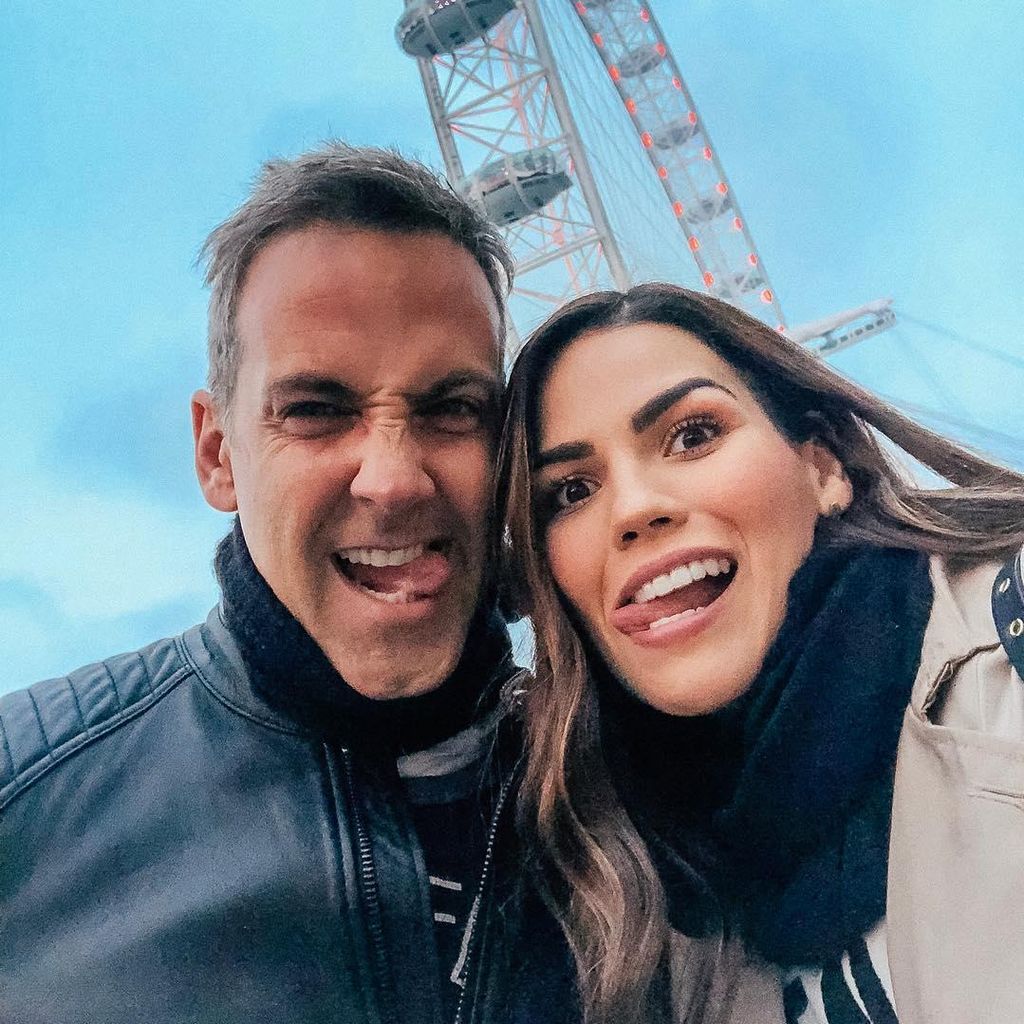 Carlos Ponce y Karina Banda